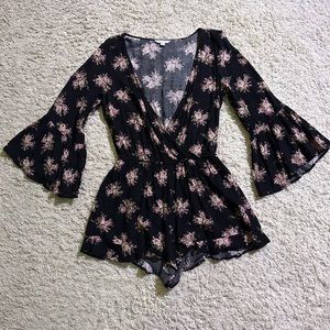 American Eagle floral Romper